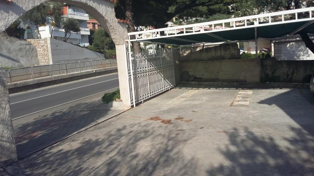 Apartment D&M1 Makarska Exteriör bild