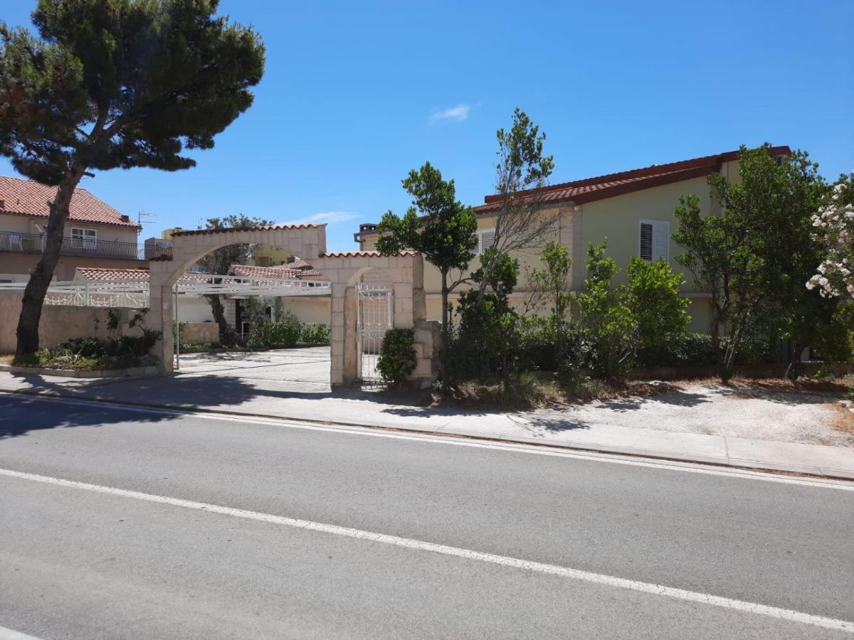 Apartment D&M1 Makarska Exteriör bild